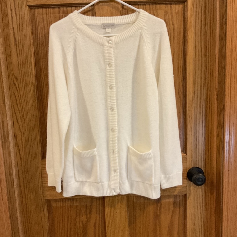 Northern Isles cream button-front cardigan sweater XL pockets soft acrylic